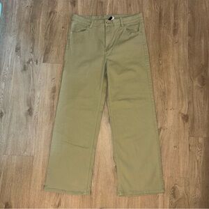 H&M Divided Wide Leg High-Waisted Jeans Size 16